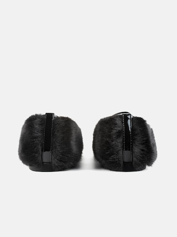 L37 HANDMADE SHOES Slipper 'BLACK LOTUS' in Schwarz