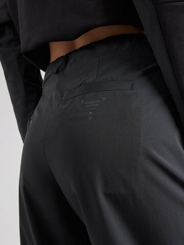 Champion Authentic Athletic Apparel - Pierna ancha Pantalón en negro