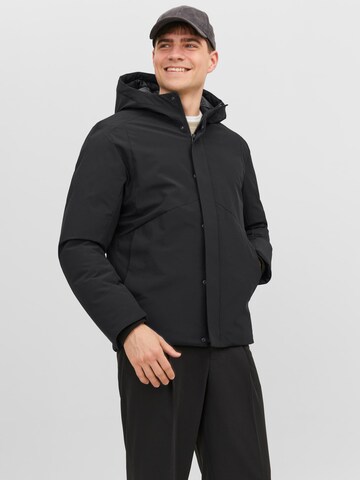 JACK & JONES Φθινοπωρινό και ανοιξιάτικο μπουφάν 'JPRBBlakeen' σε μαύρο: μπροστά