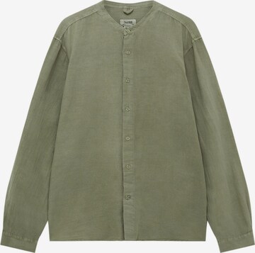 Pull&Bear Comfort fit Button Up Shirt in Green: front