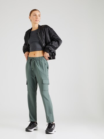 Marika - regular Pantalón deportivo 'Lyla' en gris