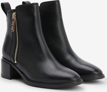 TOMMY HILFIGER Stiefelette in Schwarz