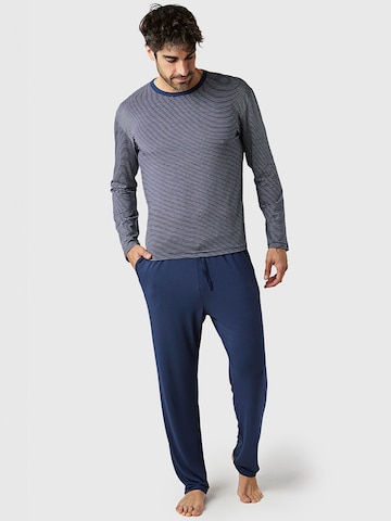Pigiama lungo 'Modal Gentle winter pyjama set' di zd ZERO DEFECTS in blu: frontale