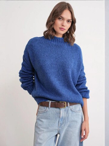 MixRay Sweater in Blue