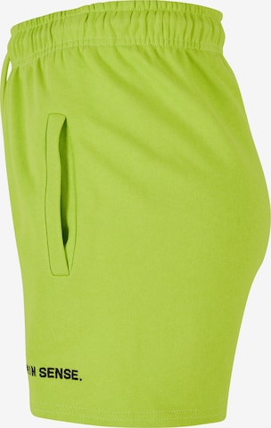 Regular Pantalon 9N1M SENSE en vert