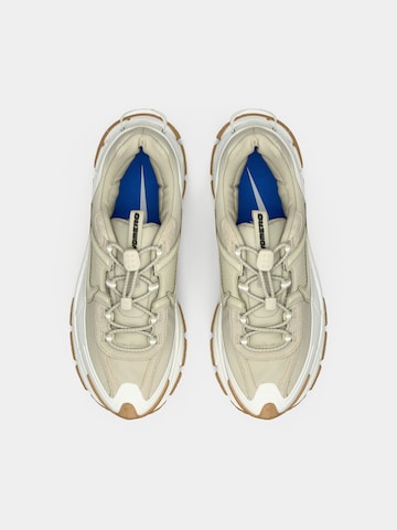 Nike Sportswear Sneaker 'ZOOM VOMERO ROAM' in Beige
