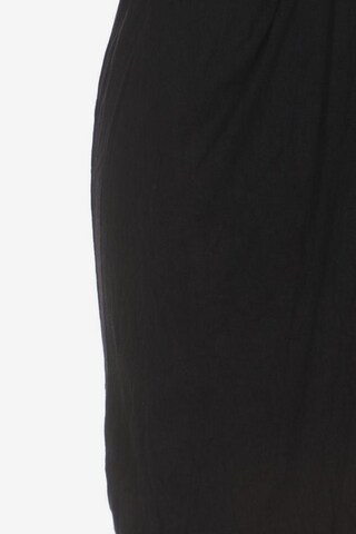 Bershka Skirt in XS in Black