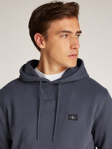 Felpa di Calvin Klein Jeans in blu
