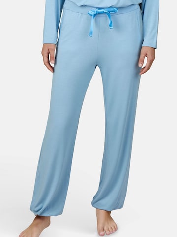 Myjama Pyjamahose `Billie`, figurbetont, besonders weich & angenehm auf der Haut in Blau: Vorderseite