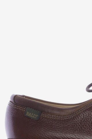 Bally Flats & Loafers in 41 in Brown