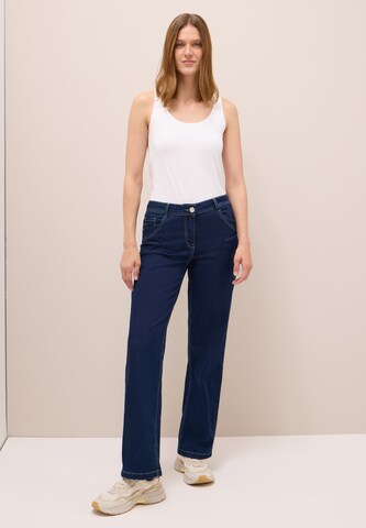 CECIL Top in White