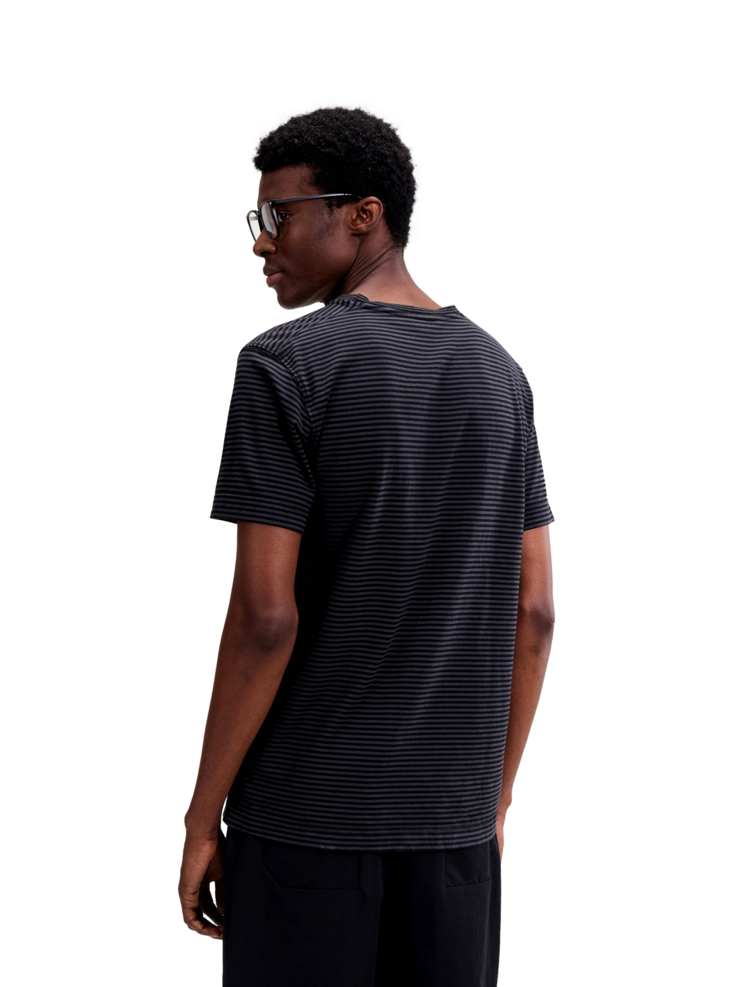 ELLESSE Shirt 'Carten' in Black