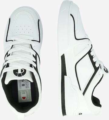 Champion Authentic Athletic Apparel Sneakers '3 Point' in 