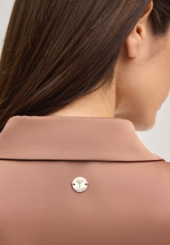 JOOP! Blouse 'Bärbel' in Bruin