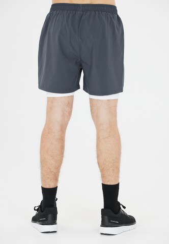 ENDURANCE Regular Sportshorts 'Kros' in Grau