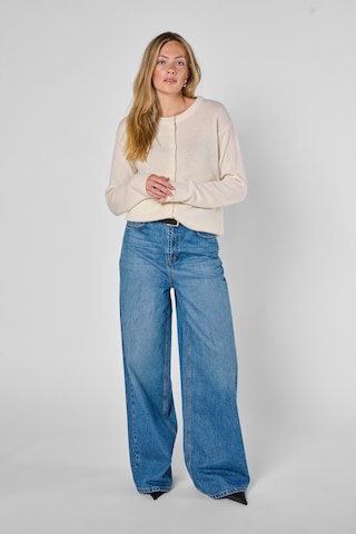 My Essential Wardrobe Cardigan 'MWHuxi' i hvid