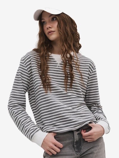 No Matter What Sweatshirt in Dark blue / Off white, Item view