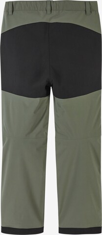 Regular Pantalon fonctionnel 'Sampu' Reima en vert