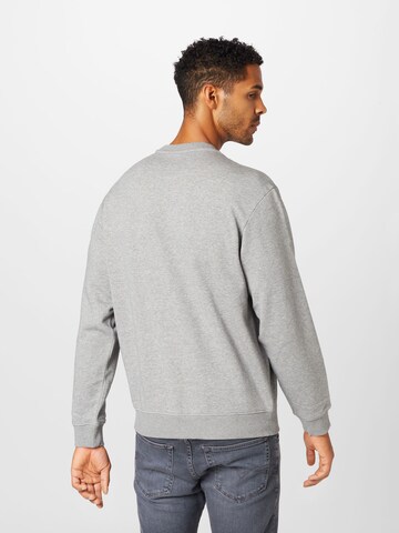 NAPAPIJRI Sweatshirt in Grey