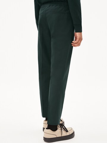 ARMEDANGELS Regular Pleated Pants 'Vaalos' in Green