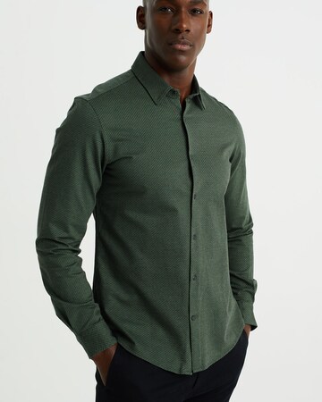 WE Fashion - Ajuste estrecho Camisa en verde: frente