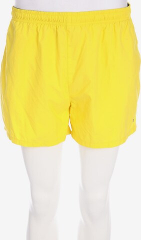 BOSS Black Shorts in 35-36 in Yellow: front