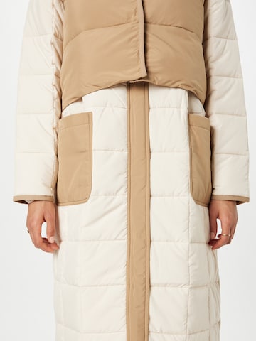 Envii Ανοιξιάτικο και φθινοπωρινό παλτό 'Particles' σε μπεζ
