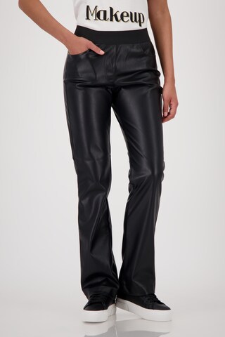 monari Regular Pants in Black: front