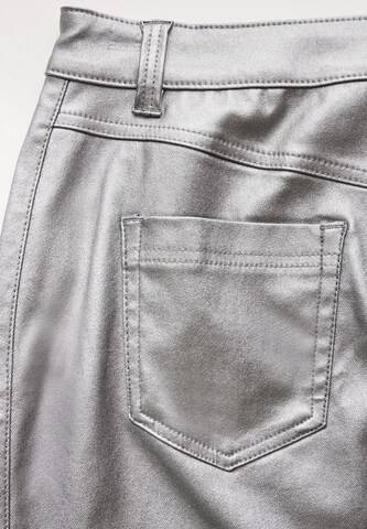 Street One Studio Rock in Silber