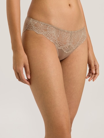 Hanro Slip ' Josephine ' in Beige: voorkant