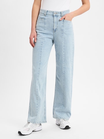Marie Lund Regular Jeans in Blue: front