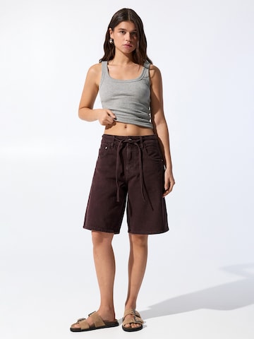 Pull&Bear Regular Дънки в кафяво