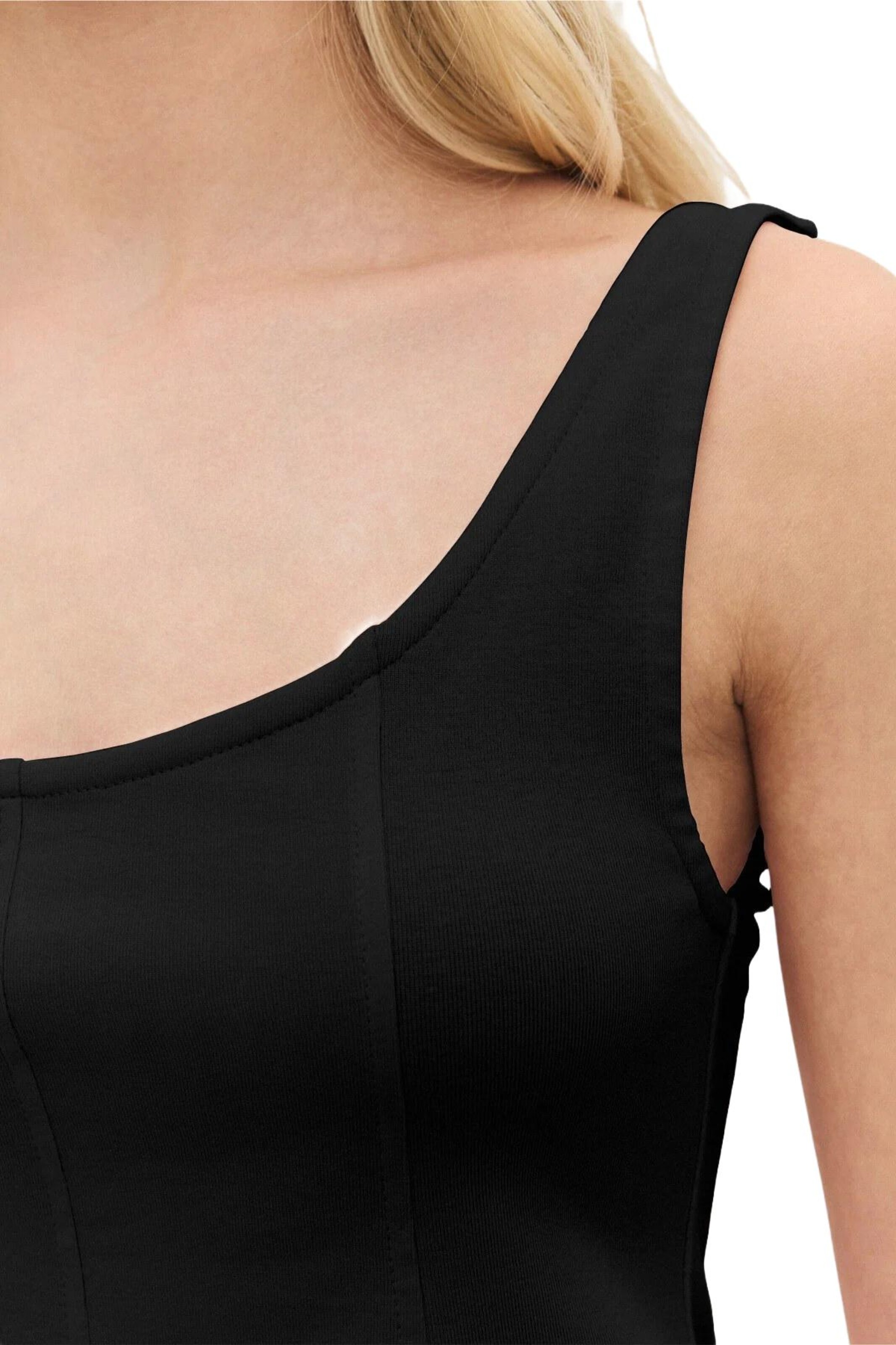 No Matter What Top in Zwart