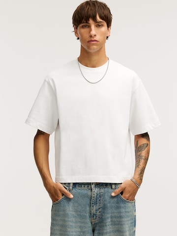 T-Shirt Pull&Bear en blanc : devant