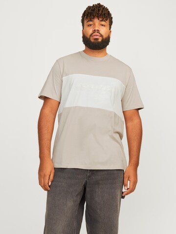 Jack & Jones Plus Μπλουζάκι 'JJELEGACY' σε μπεζ: μπροστά
