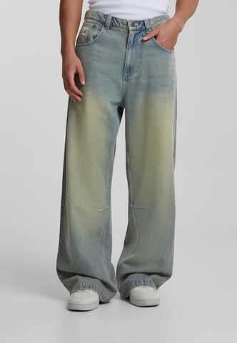Loosefit Jean Karl Kani en bleu : devant