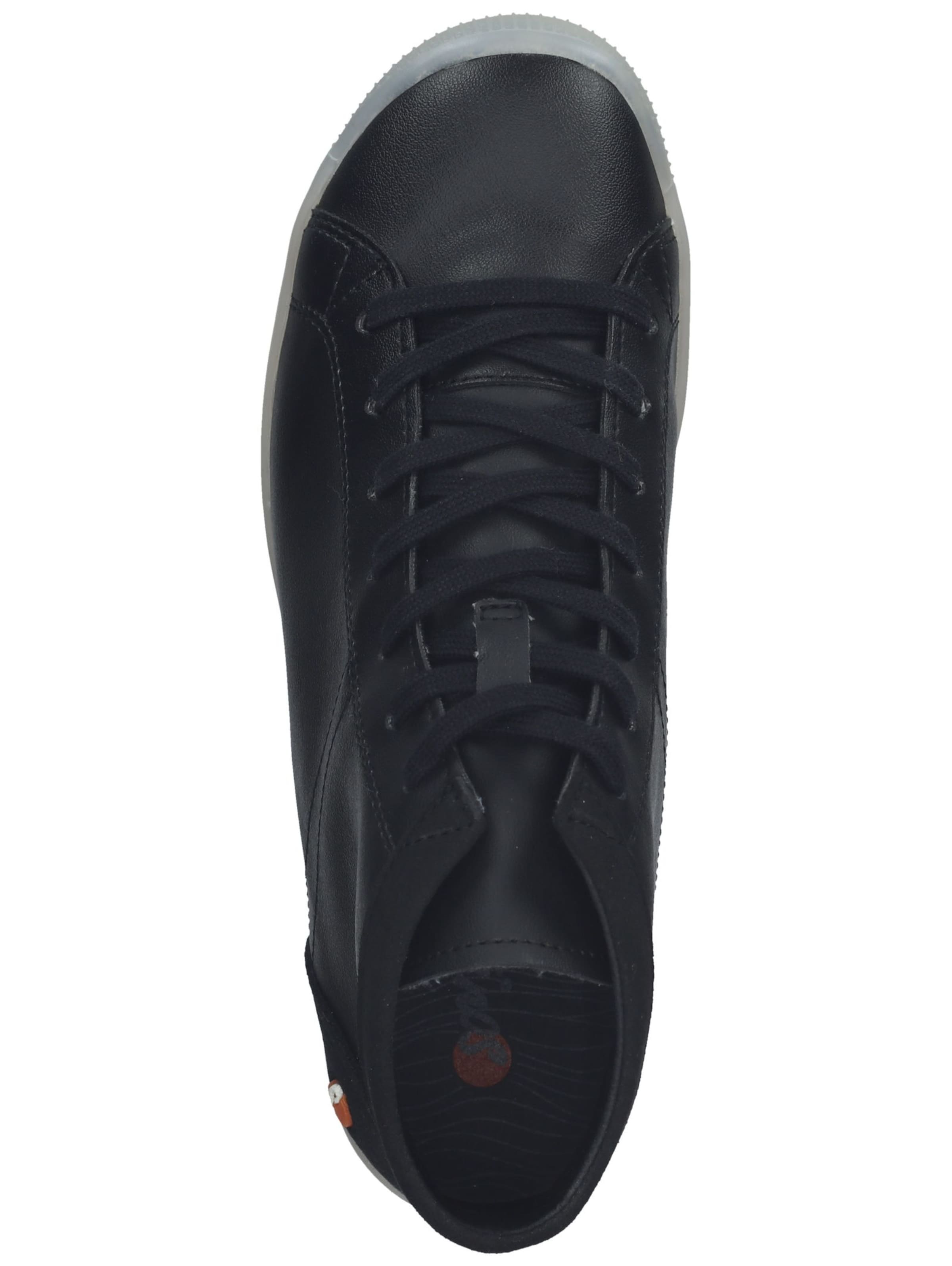 Softinos Lace-up bootie in Black