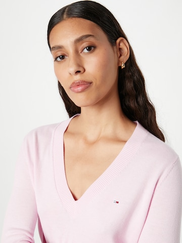 Tommy Jeans Pullover in Pink