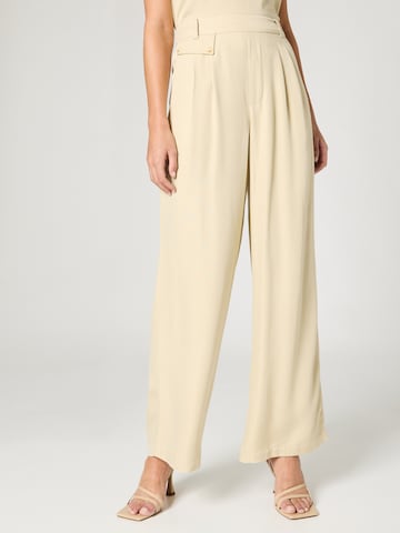 Loosefit Pantalon 'Fabiola' Guido Maria Kretschmer Women en beige : devant