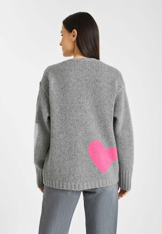 Frieda & Freddies NY Cardigan in Grau