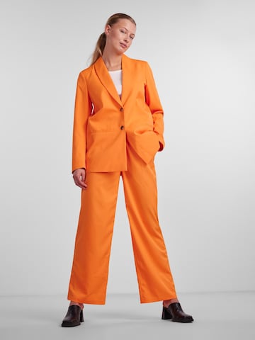 PIECES - Blazer em laranja