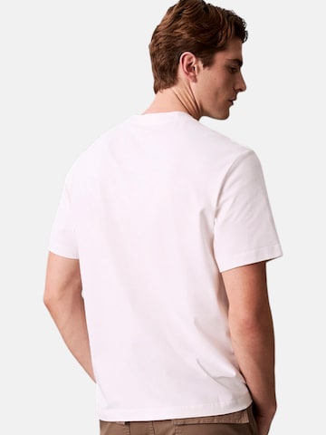 T-Shirt Calvin Klein en blanc