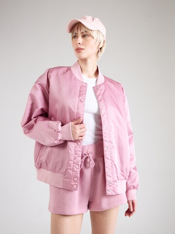 Giacca di mezza stagione di Nike Sportswear in rosa: frontale