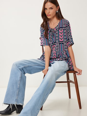 Happiness İstanbul Blouse in Zwart