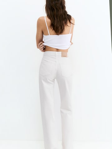 Pull&Bear Široký strih Džínsy - Biela