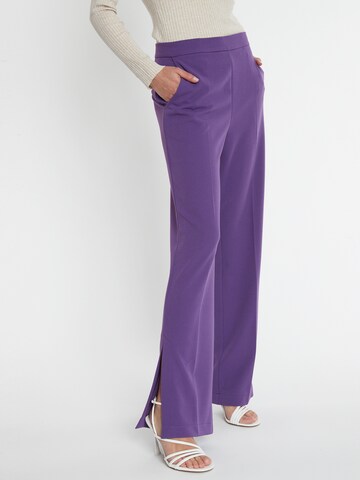 Ana Alcazar Regular Pleated Pants 'Saltuny' in Purple