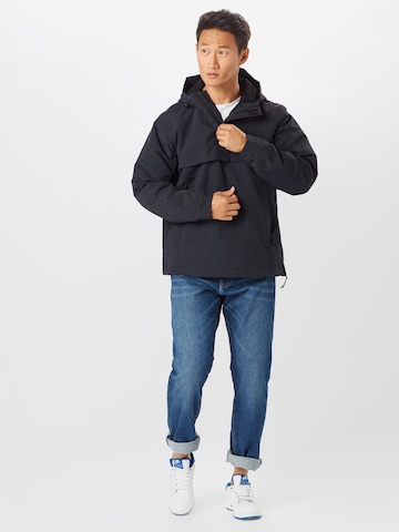 Carhartt WIP Regular Fit Jacke in Schwarz