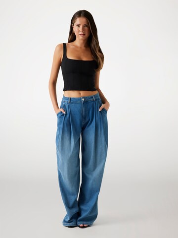 GUESS Top in Schwarz