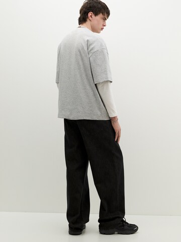 Baggy Jeans di Pull&Bear in marrone