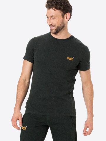 Superdry Tapered T-Shirt in Schwarz: Vorderseite